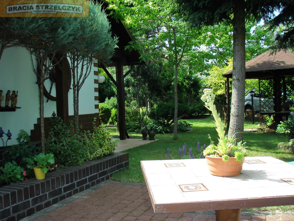 Działka rekreacyjna z domem