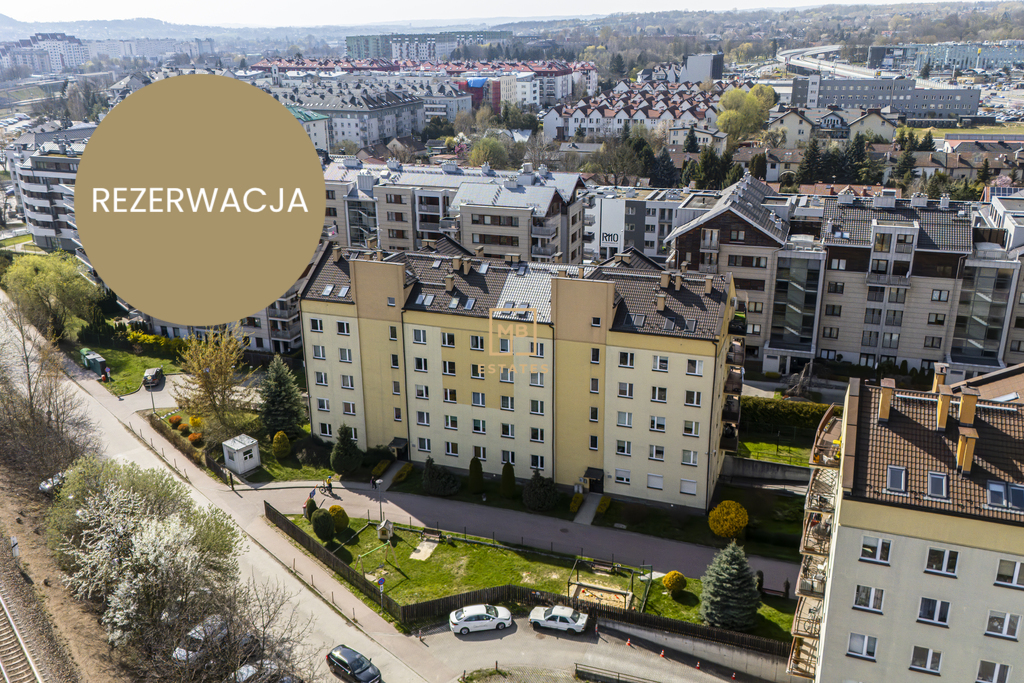 REZERWACJA Przestronne mieszkanie z ogródkiem