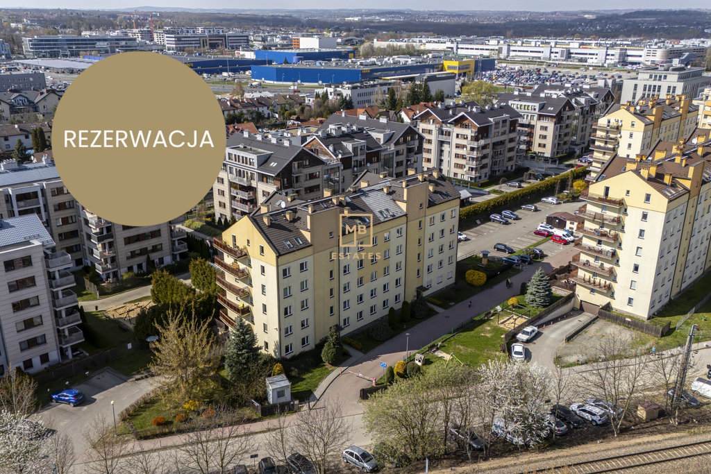 REZERWACJA Przestronne mieszkanie z ogródkiem
