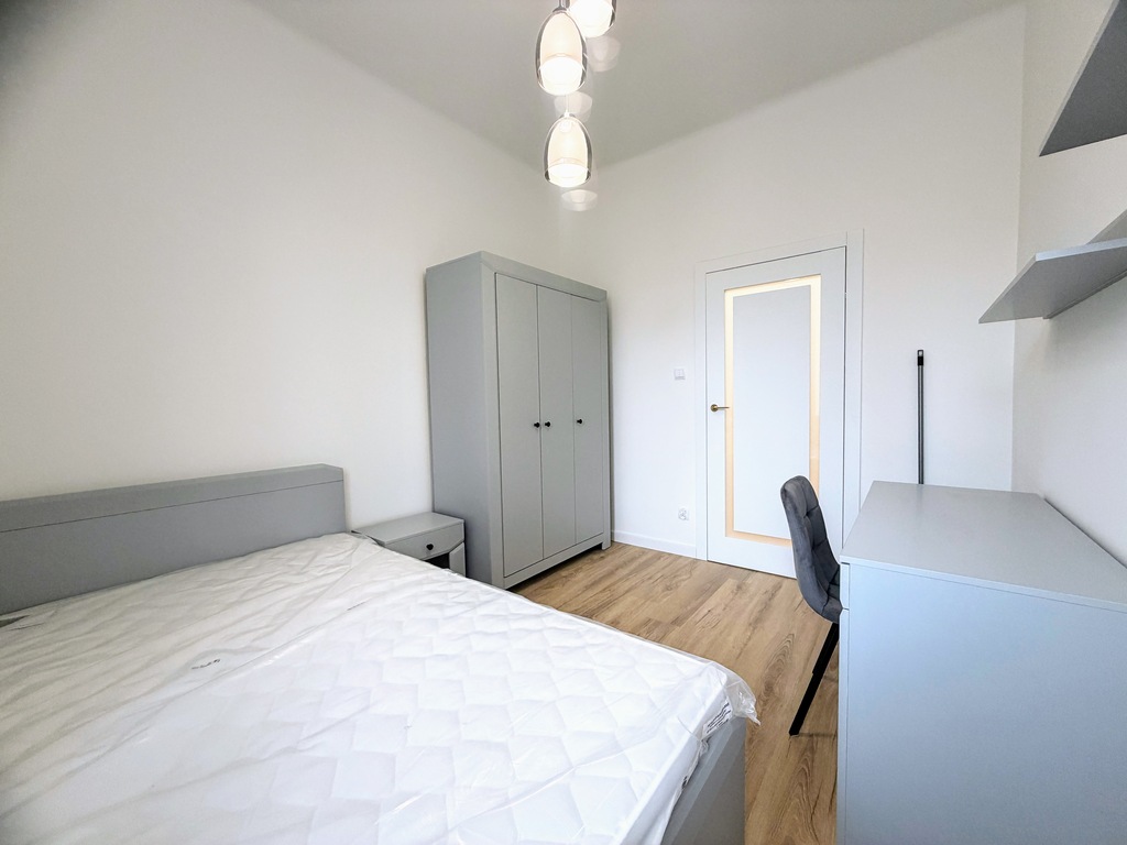 Po generalnym remoncie, 3 pokoje,  centrum