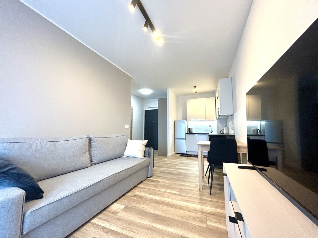 PIERWSZY NAJEM | 2 POKOJE | BALKON | GARAŻ