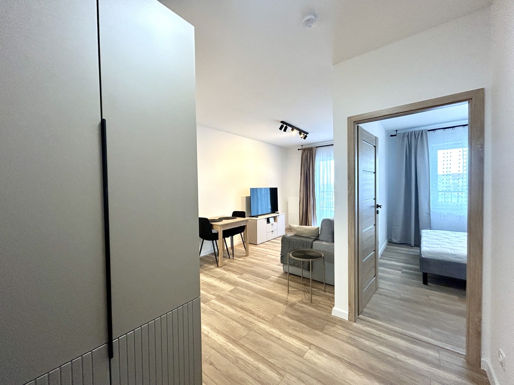 PIERWSZY NAJEM | 2 POKOJE | BALKON | GARAŻ