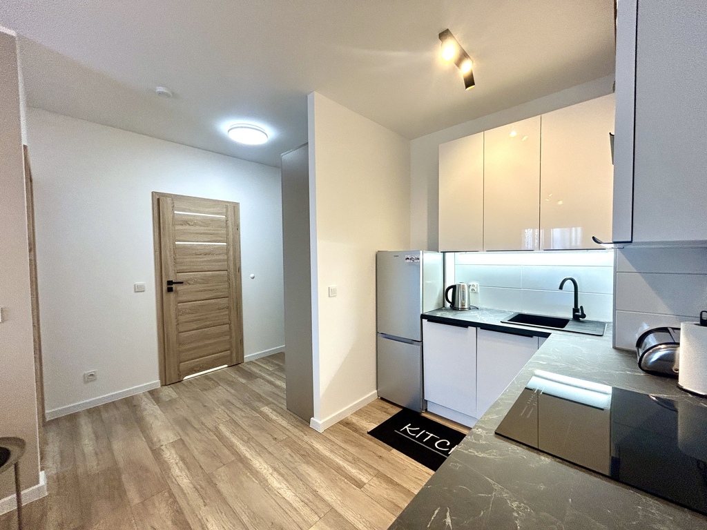 PIERWSZY NAJEM | 2 POKOJE | BALKON | GARAŻ