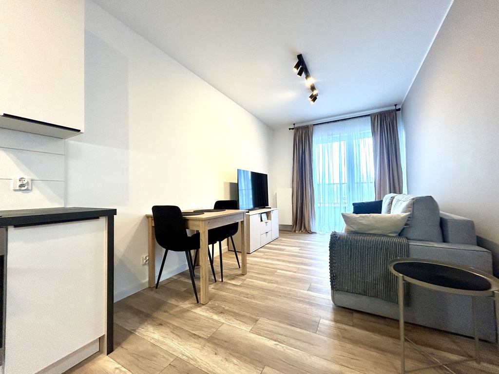 PIERWSZY NAJEM | 2 POKOJE | BALKON | GARAŻ