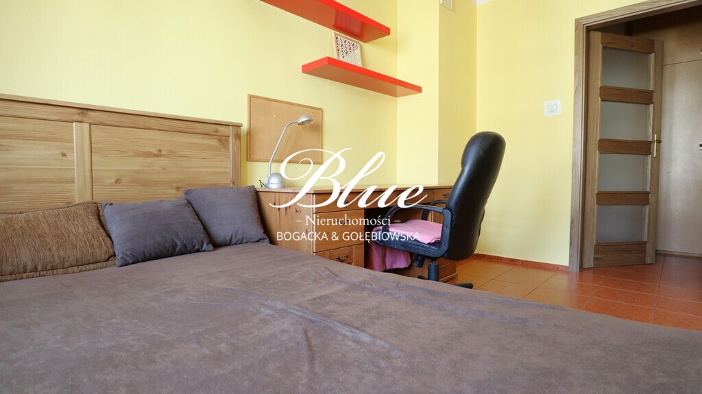 Duże trzypokojowe na os. zamkniętym - Pomorzany