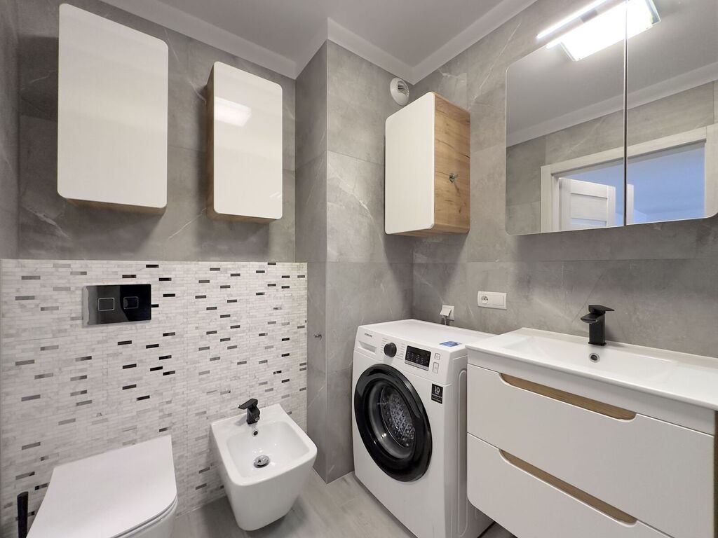 Komfortowe, przestronne z dużym balkonem, parking