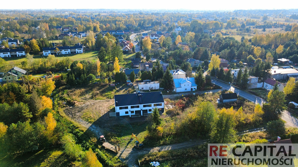 Segment dom Koczargi/Babice przy Kampinosie/szkole