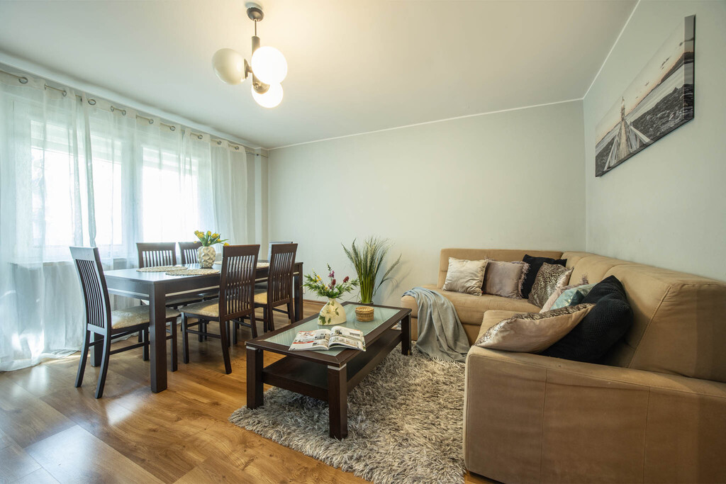 Wygodne 3 pokoje po remoncie - ul. Kmicica