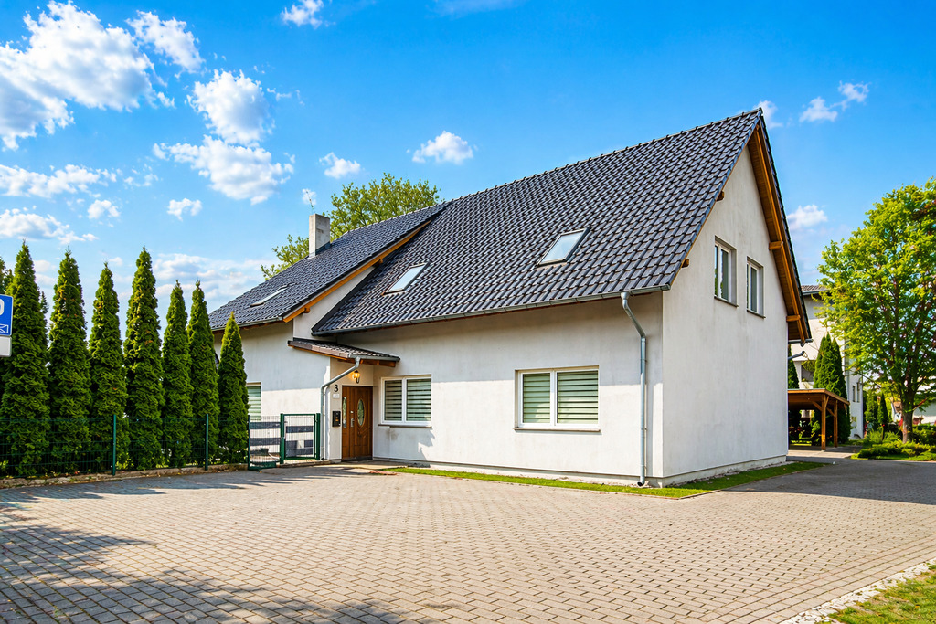 Piękny dom dla rodziny lub pod biznes usługowy