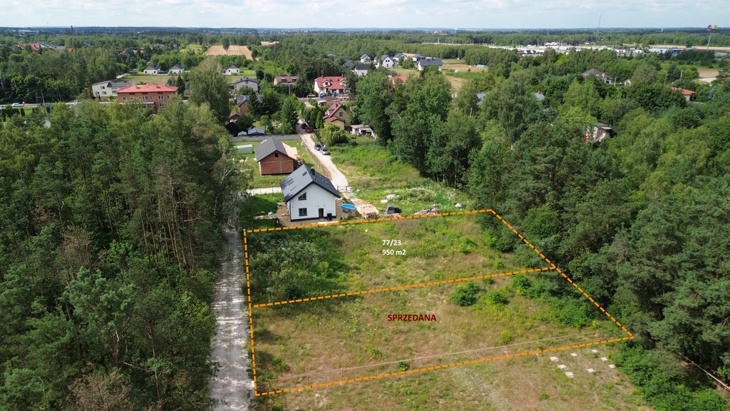 Działka budowlana z prądem i wodą - Łódź