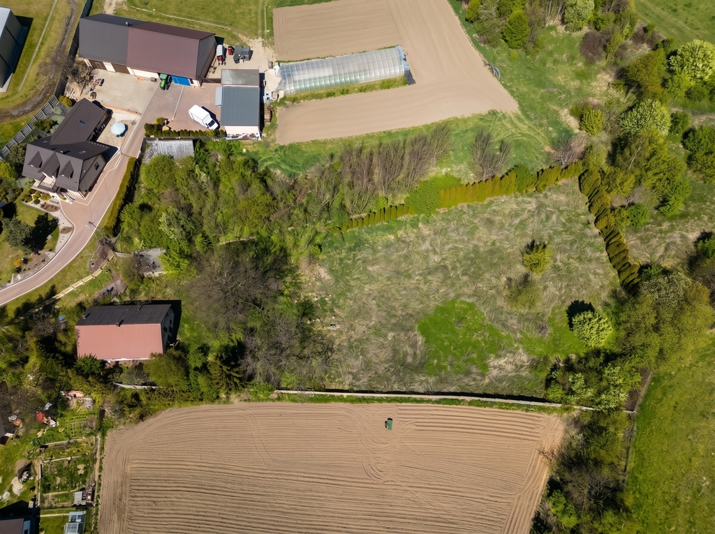 3916 m² Wróżenice - duży potencjał, media, MPZP