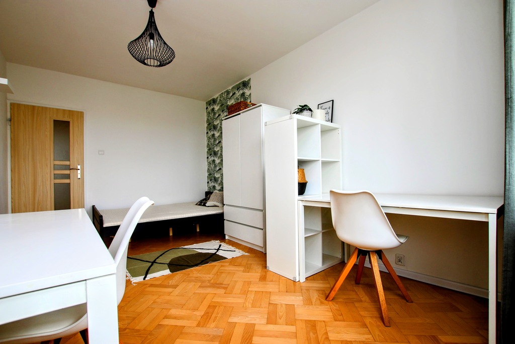 centrum, balkon, przestronne, świetne pod wynajem