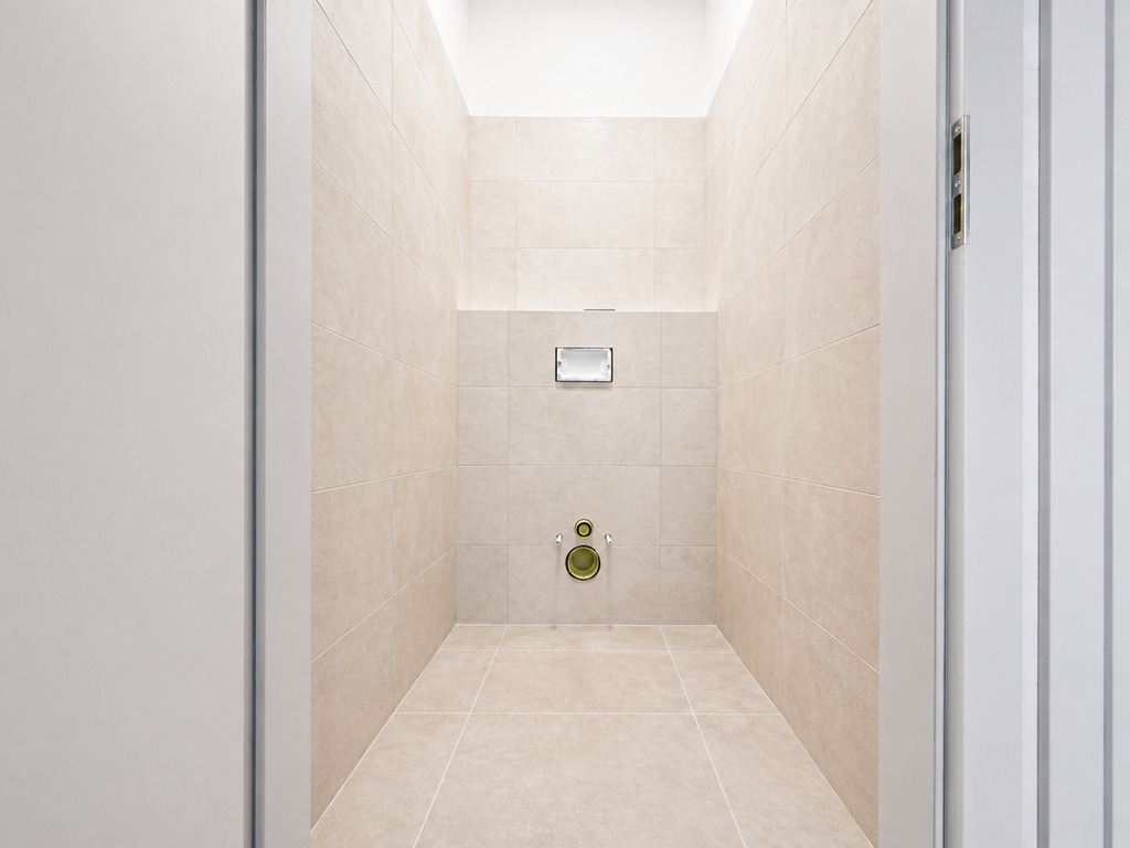 Nowe biuro 208 m² do aranżacji – pierwszy najem