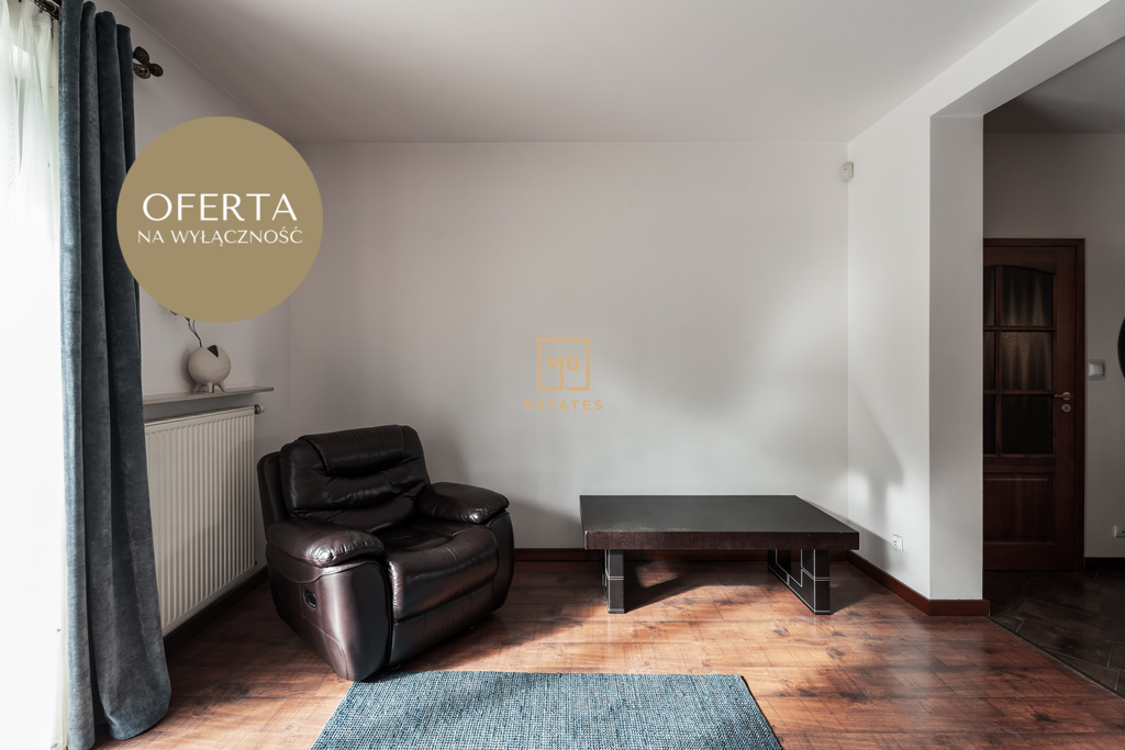 Klimatyczny dwupoziomowy apartament na wynajem