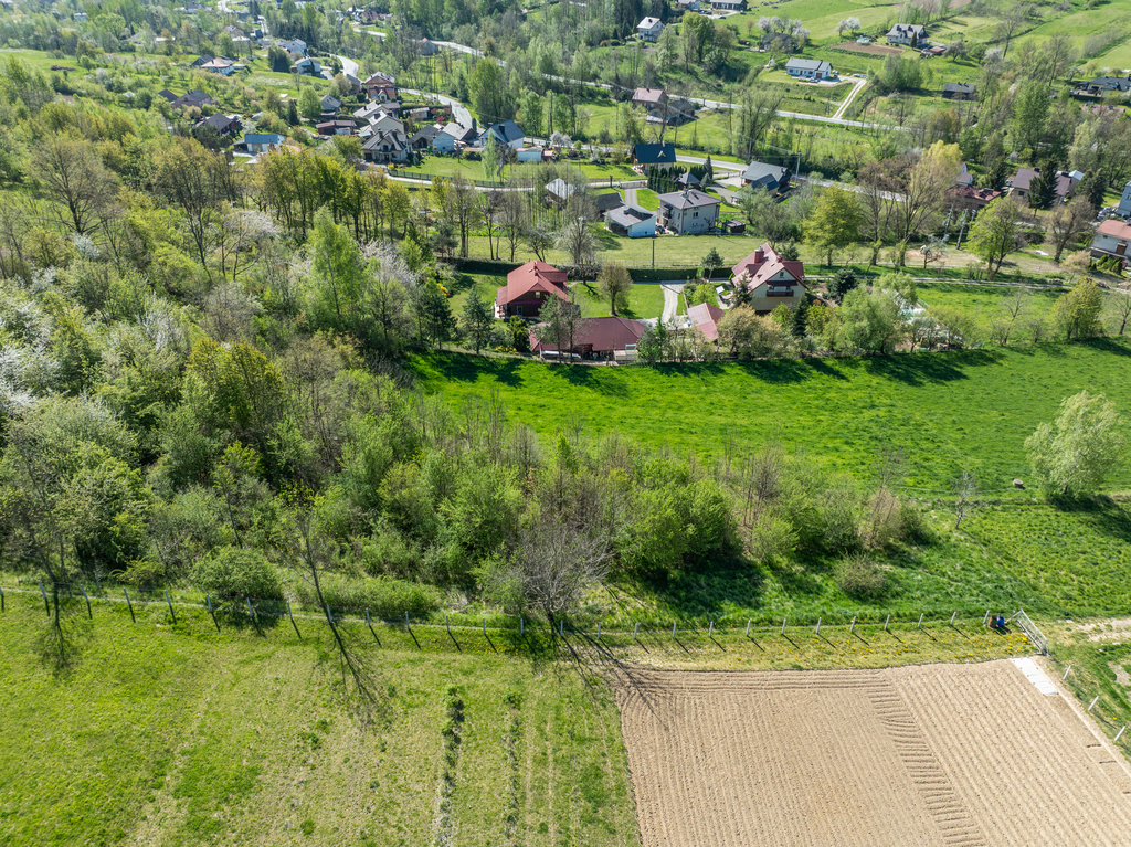 Widokowa działka budowlana w Lubenii | 28 ar