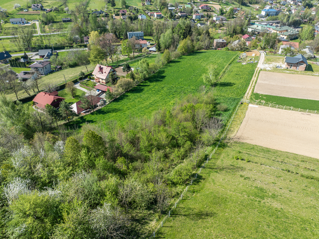 Widokowa działka budowlana w Lubenii | 28 ar