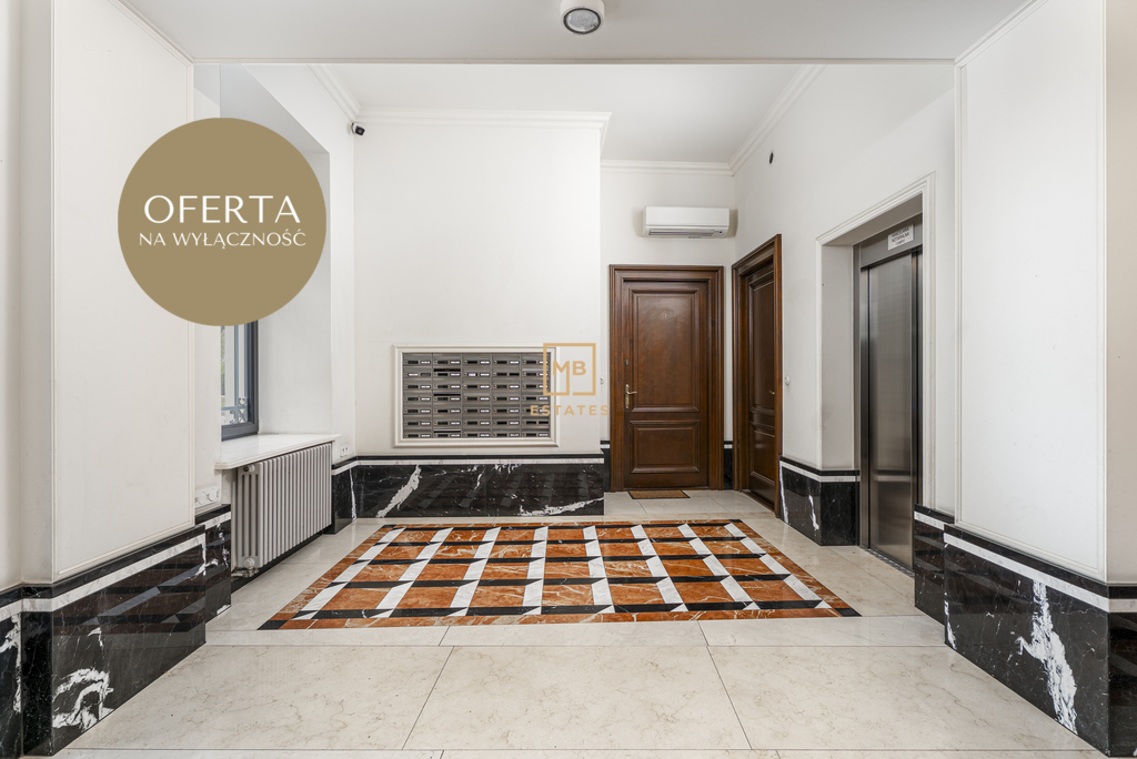 Dwupoziomowy apartament przy Wawelu
