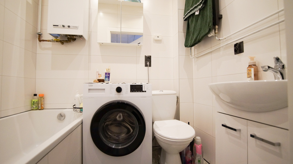 Mieszkanie dwu pokojowe z balkonem Op.Stare Miasto