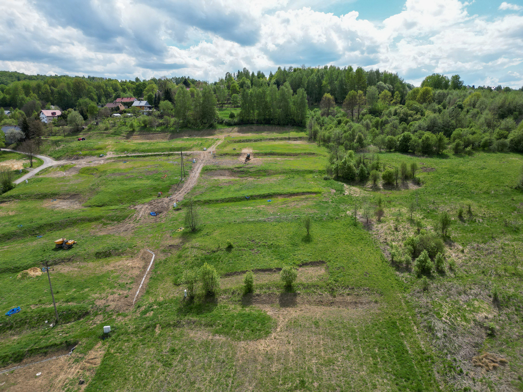 Ustawna działka 46x31m w Golkowicach