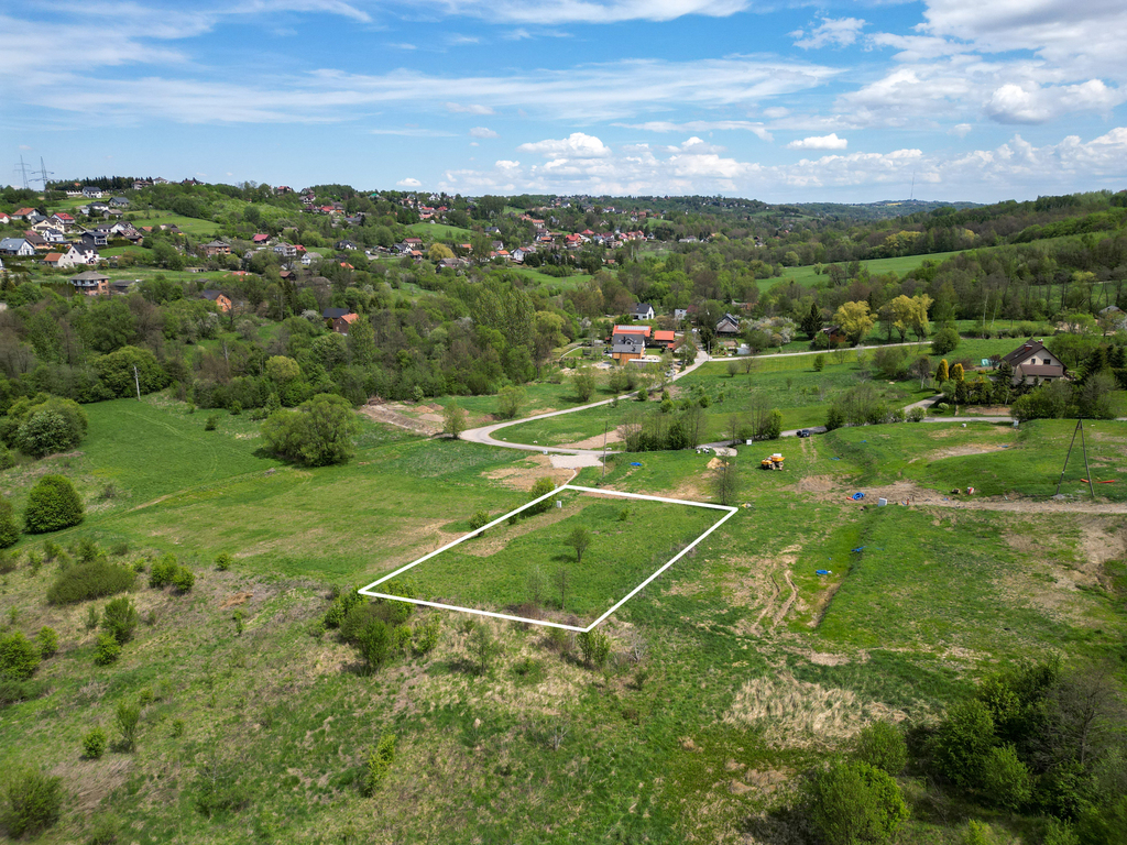 Ustawna działka 46x31m w Golkowicach