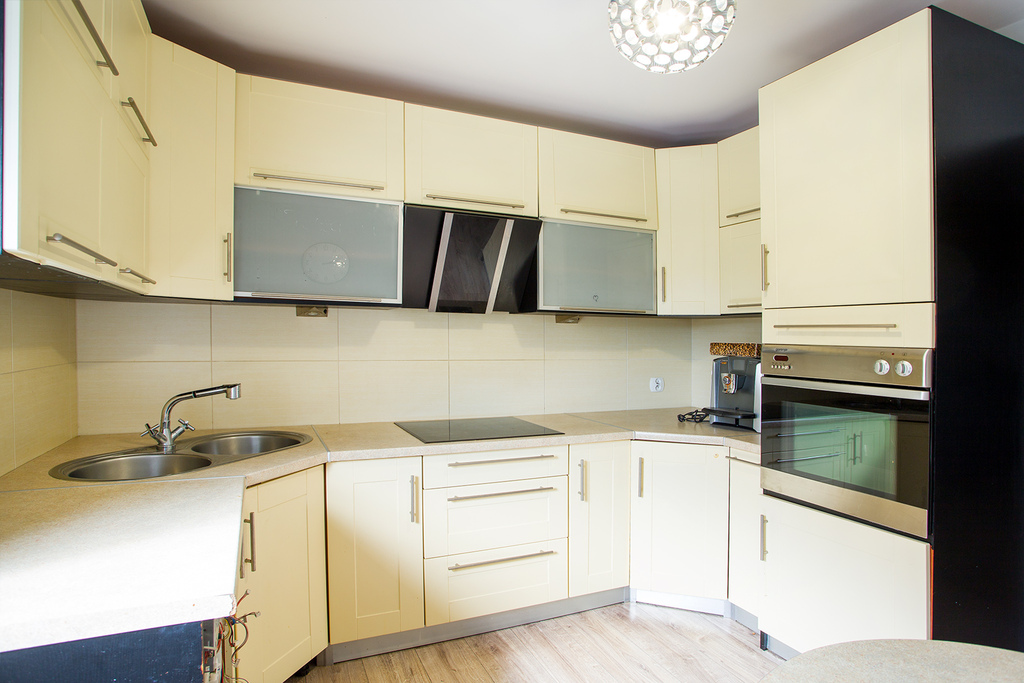 Dom 443m² i baza pod firmę przy trasie S7