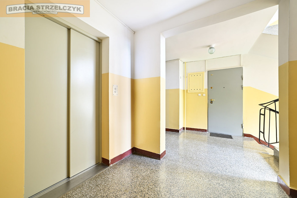 Trzy pokoje Wola-Mirów, ul. Platynowa 6.