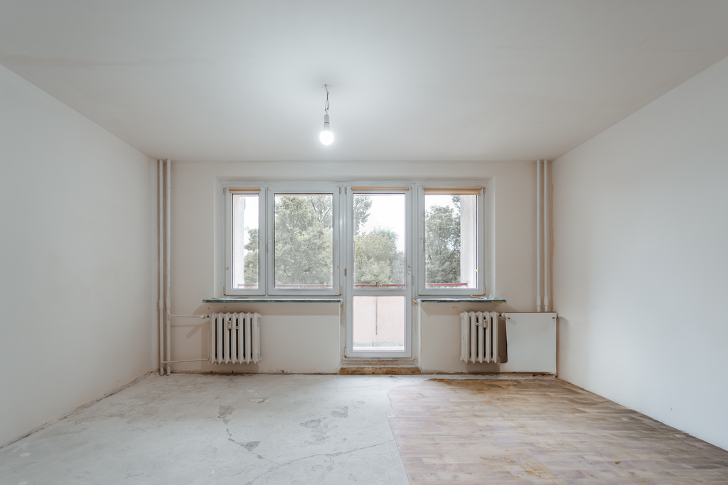 OKAZJA! 2 pokoje do wykończenia, winda, balkon