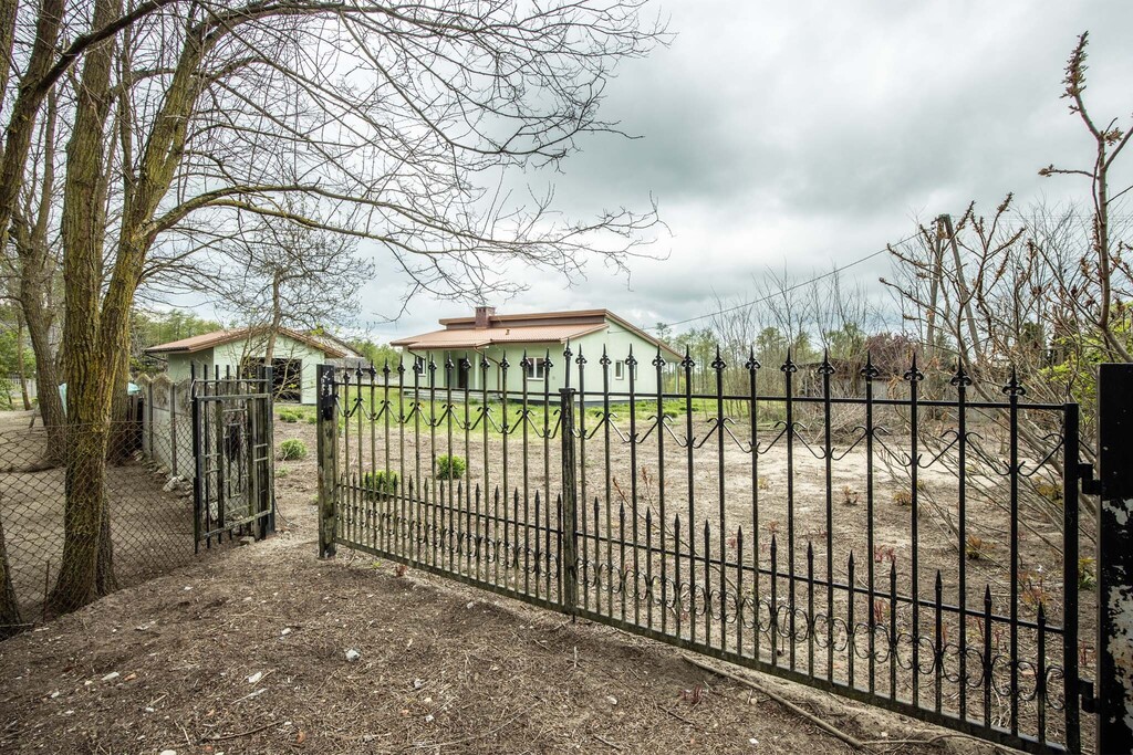 Dom jak nowy z dużą działką w zielonej okolicy!