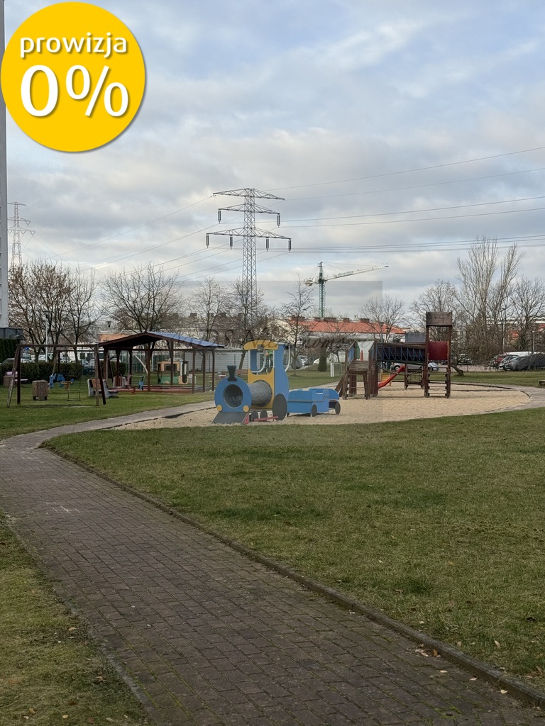 duże, widne mieszkanie Erazma z Zakroczymia