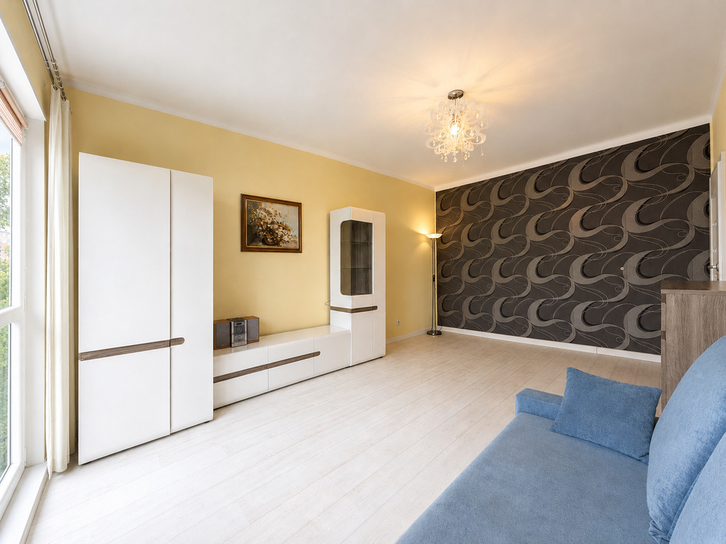 3 pokojowe, osobna kuchnia, balkon