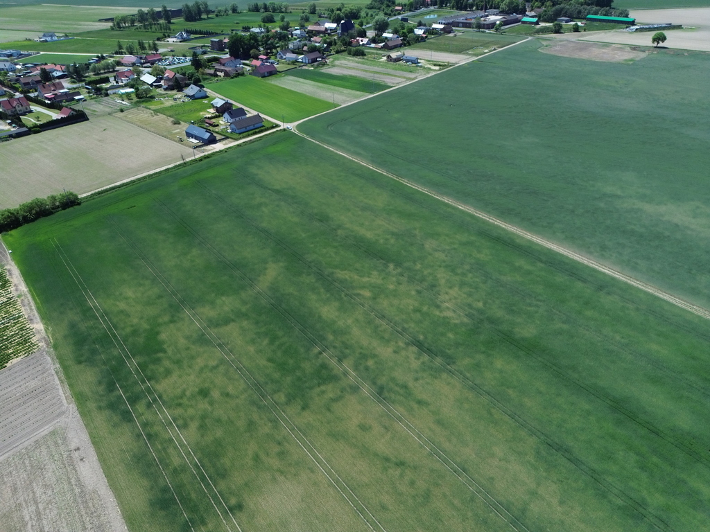 Działka- Jeziora i sześć miast w krótkim zasiegu!