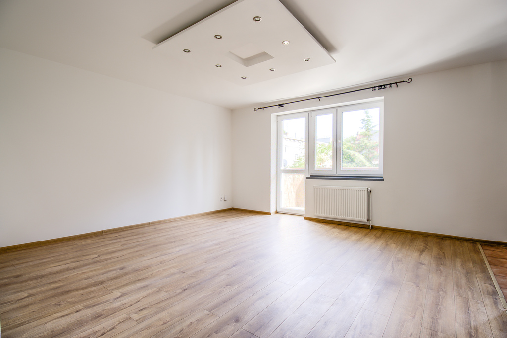 Urządź po swojemu! Przestronne 3 pokoje w centrum!