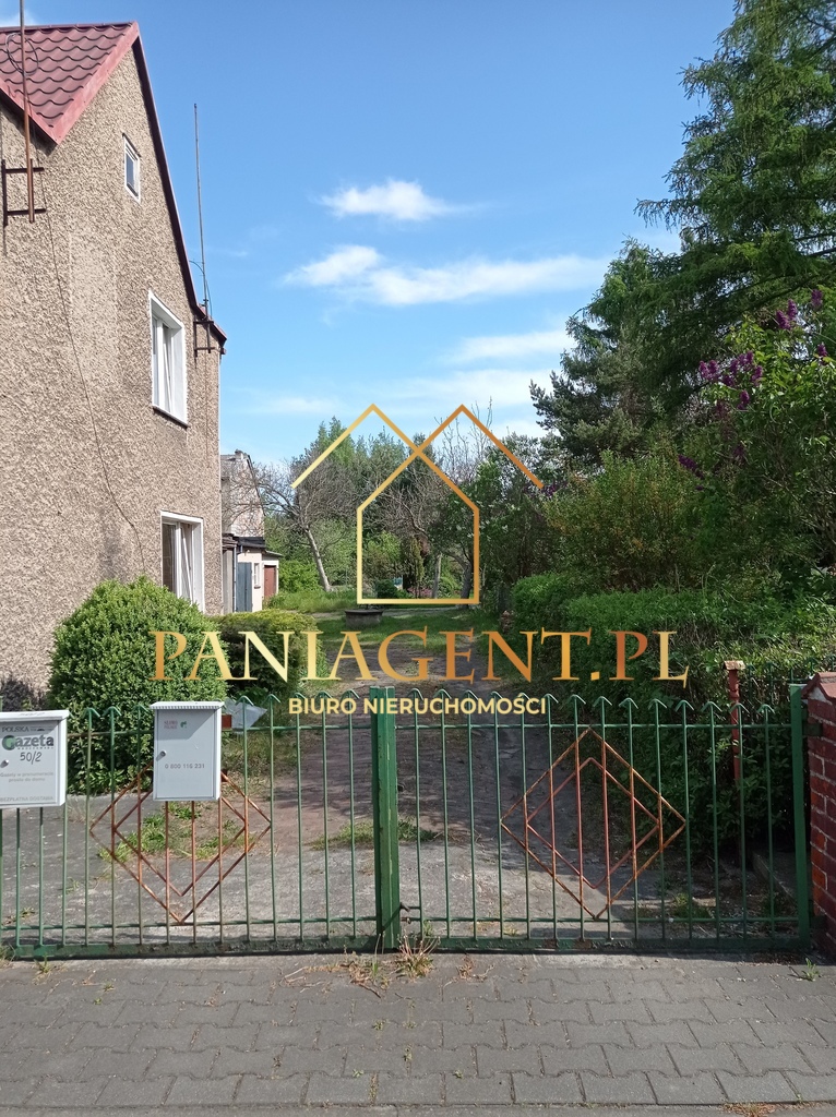 Mieszkanie 3 pokoje 60m2/ ogród 707m/ 2 garaże/ 2 piwnice/ kameralnie i zielono/ potencjał