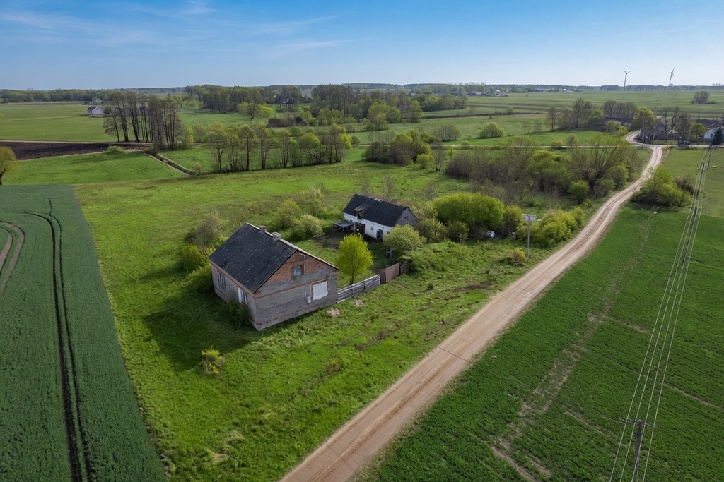 Dom do remontu, działka 5208 m² pod inwestycję