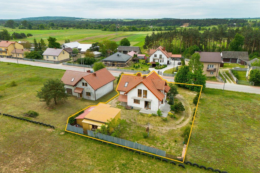Nida. Przestronny dom 210 m². Działka 1000 m² .