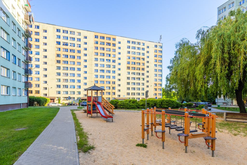 Oglądaj mecze GKS z balkonu! 3 pokoje, 48m2 na POW