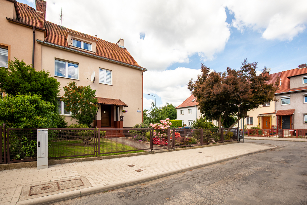 Przestrzeń i klimat w sercu Bielan