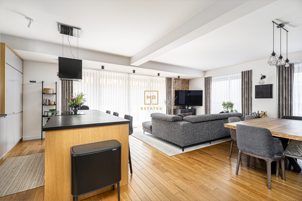 Wyjątkowy dwupoziomowy Apartament