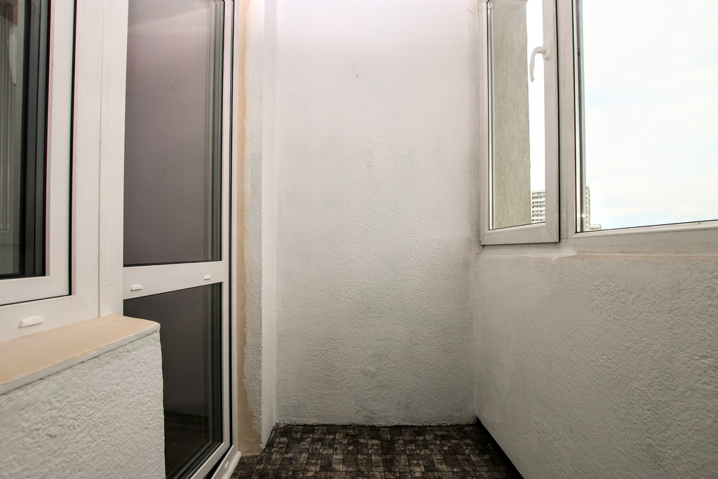 świetna lokalizacja, trzy pokoje, loggia