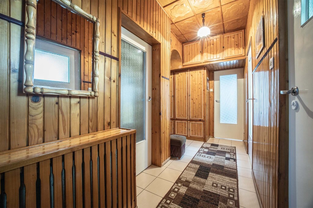 Dom 122m2 Łowicz, duża działka 1180m2, garaże