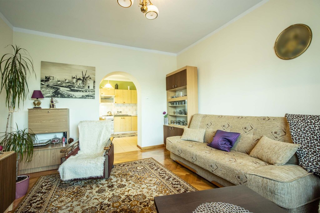 Dom 122m2 Łowicz, duża działka 1180m2, garaże
