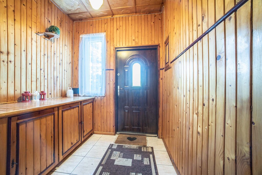 Dom 122m2 Łowicz, duża działka 1180m2, garaże