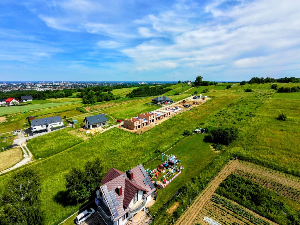 wysoki standard deweloperski, duży ogród, 3 pokoje