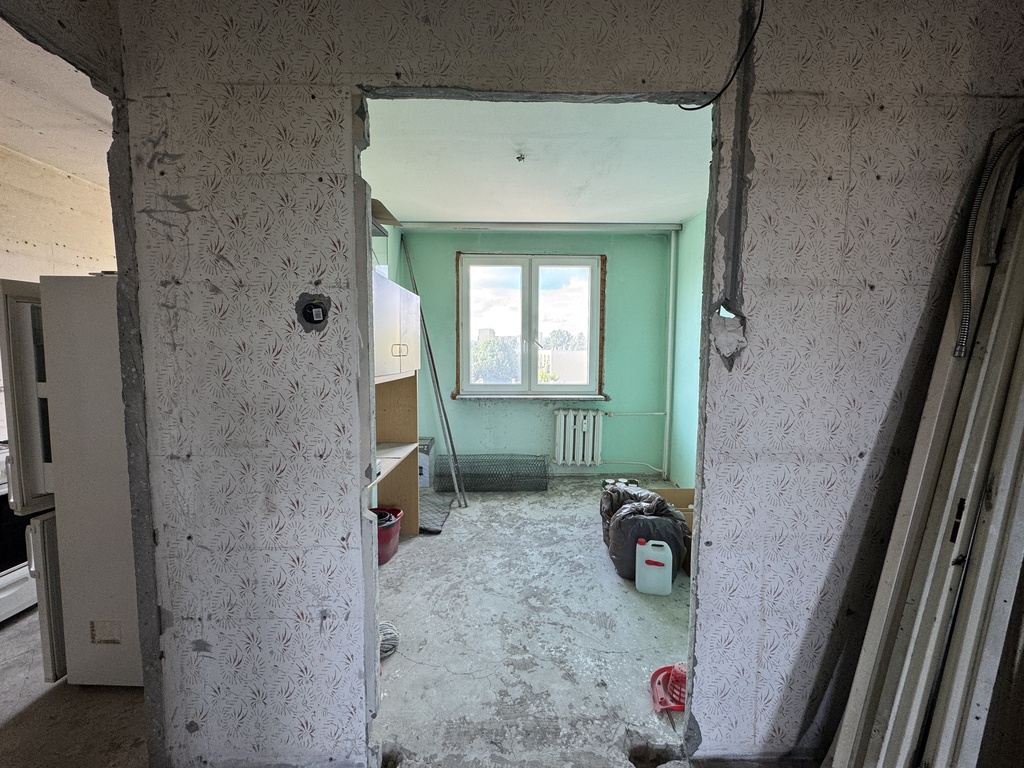 Płakałem jak kłułem. Nowy prąd, nowe piony i 62m²
