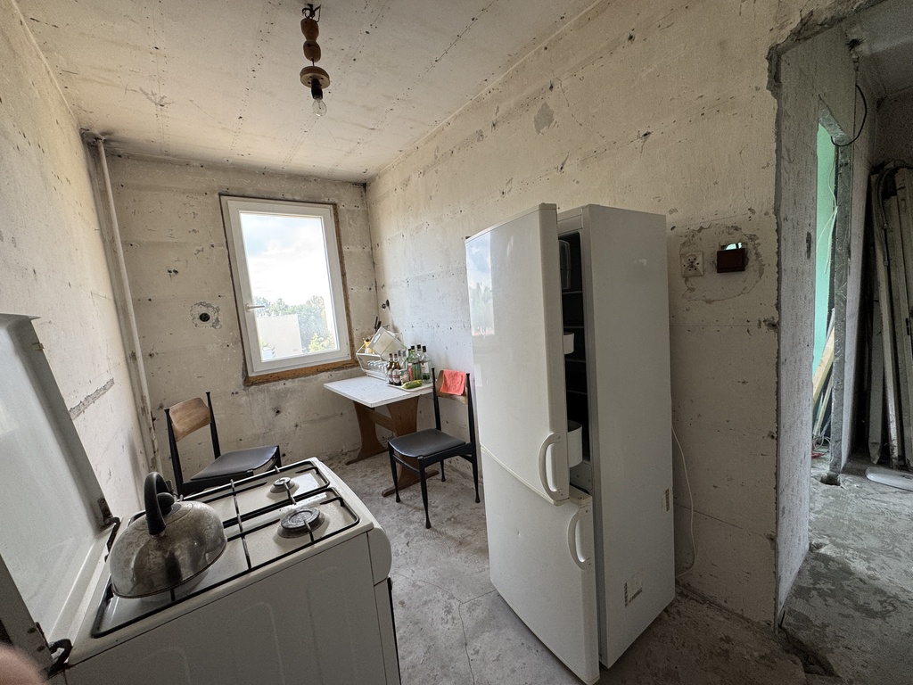 Płakałem jak kłułem. Nowy prąd, nowe piony i 62m²