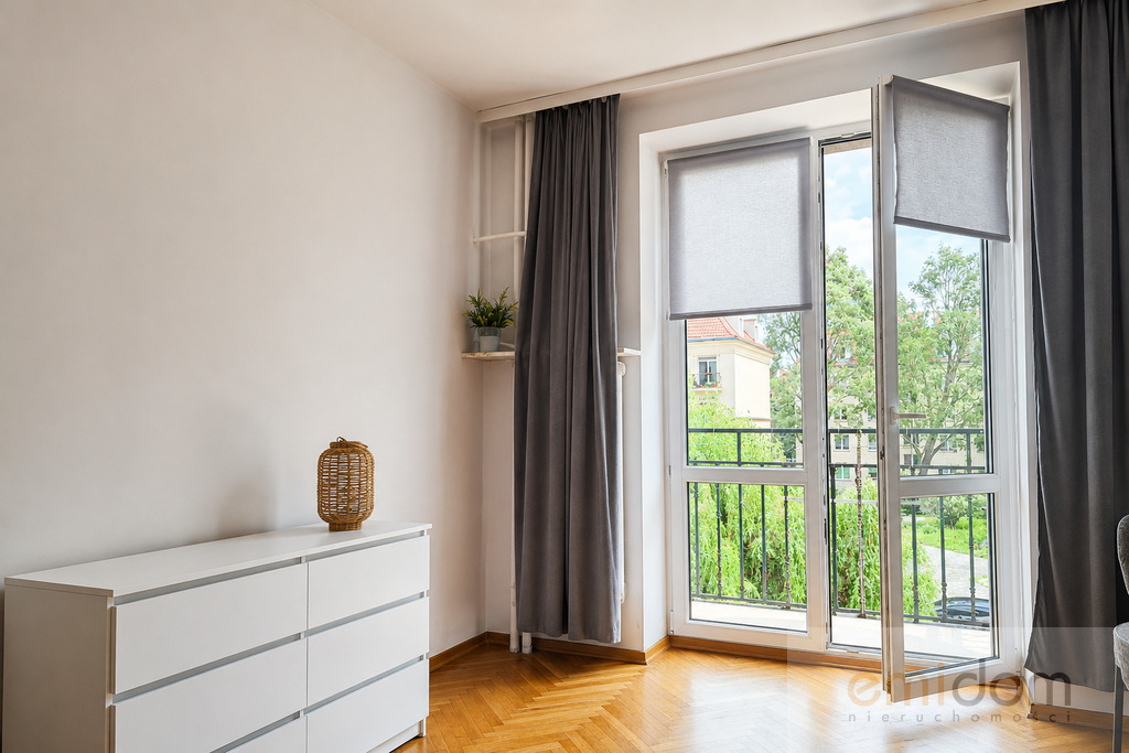 Kawalerka | balkon | oddzielna kuchnia | Mokotów