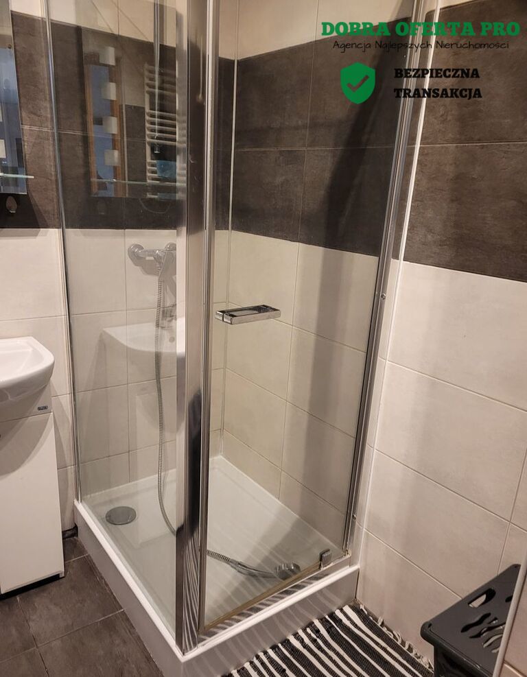 Gotowe mieszkanie z balkonem i komórką