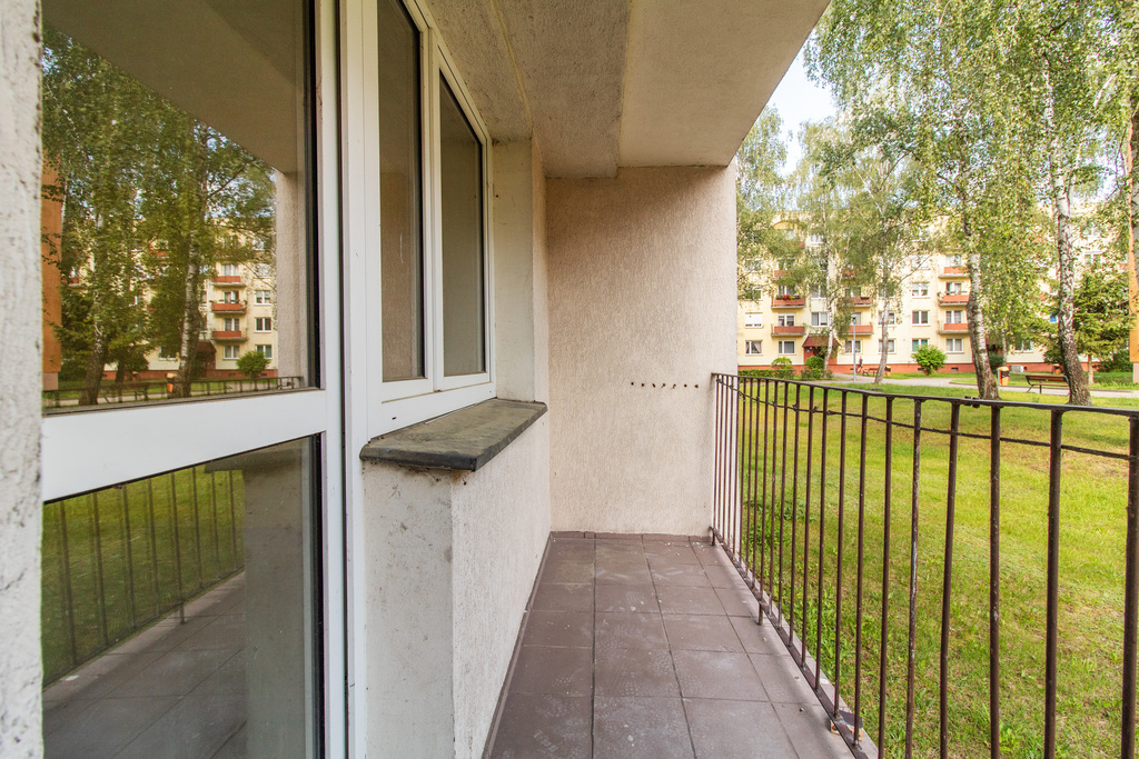 4 - pokojowe mieszkanie na parterze z balkonem!