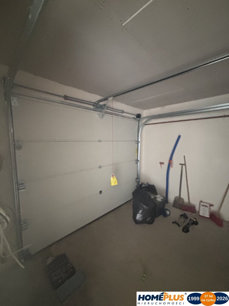 5 pokojowy bliźniak z garażem i działką 670 m2