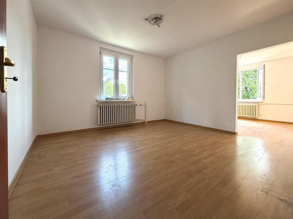 Mieszkanie trzypokojowe w centrum Uzdrowiska